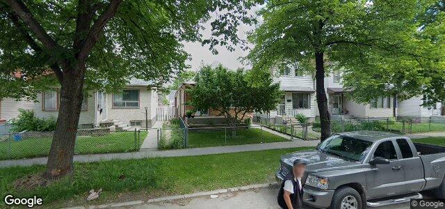Larawan ng 959 Winnipeg Avenue sa Winnipeg, Manitoba