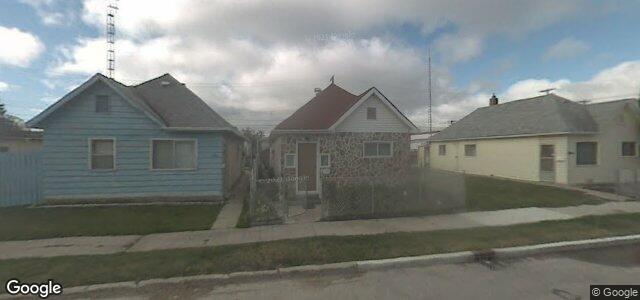 Larawan ng 972 Alexander Avenue sa Winnipeg, Manitoba