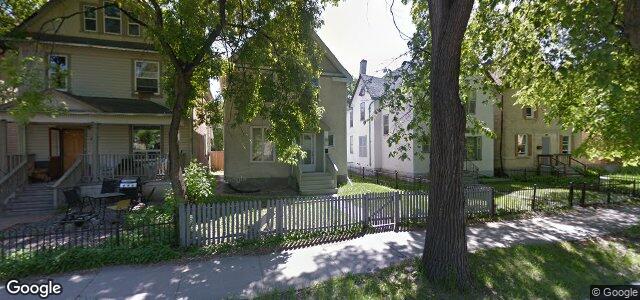 Larawan ng 1-225 Balmoral Street sa Winnipeg, Manitoba