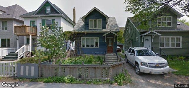 Larawan ng 121 Langside Street sa Winnipeg, Manitoba