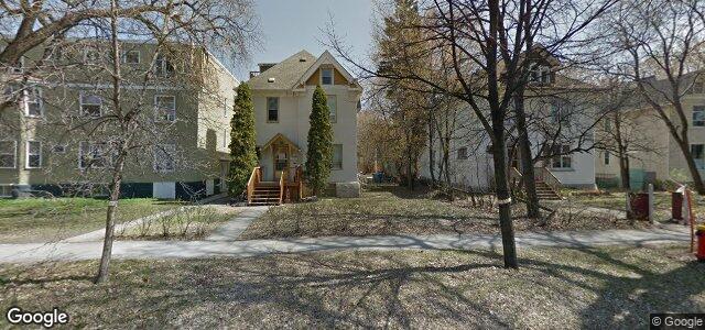 Larawan ng 141 Spence Street sa Winnipeg, Manitoba
