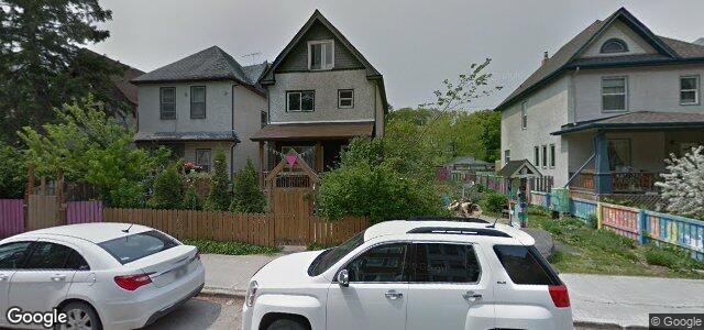 Larawan ng 150 Langside Street sa Winnipeg, Manitoba
