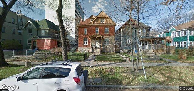 Larawan ng 182 Spence Street sa Winnipeg, Manitoba