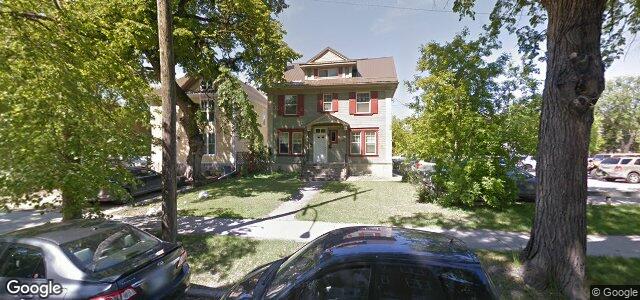 Larawan ng 204 Colony Street sa Winnipeg, Manitoba