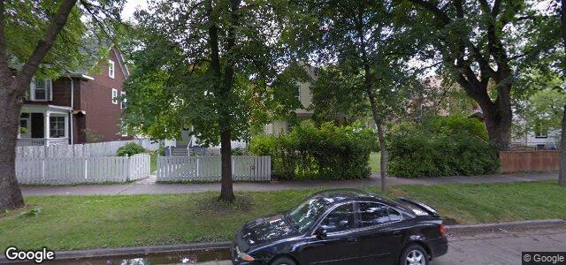 Larawan ng 204 Spence Street sa Winnipeg, Manitoba