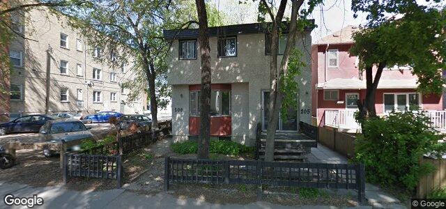 Larawan ng 209 Langside Street sa Winnipeg, Manitoba