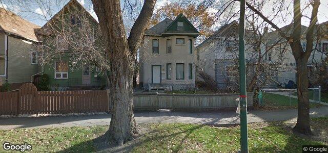 Larawan ng 217 Spence Street sa Winnipeg, Manitoba