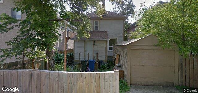 Larawan ng 226 Balmoral Street sa Winnipeg, Manitoba