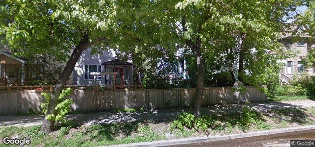 Larawan ng 234 Balmoral Street sa Winnipeg, Manitoba