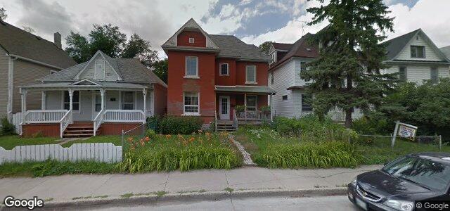 Larawan ng 258 Langside Street sa Winnipeg, Manitoba