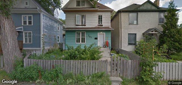 Larawan ng 261 Langside Street sa Winnipeg, Manitoba