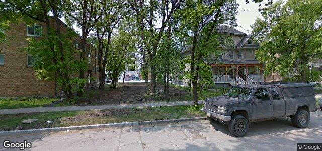 Larawan ng 274 Furby Street sa Winnipeg, Manitoba