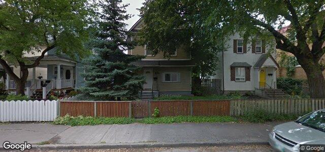 Larawan ng 274 Langside Street sa Winnipeg, Manitoba