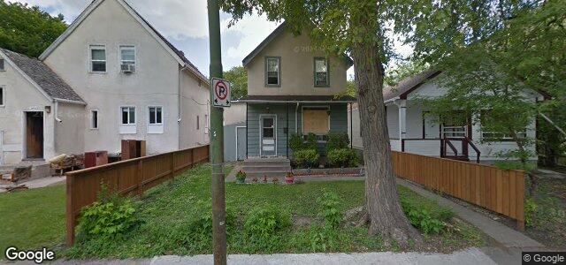 Larawan ng 303 Langside Street sa Winnipeg, Manitoba