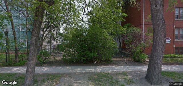 Larawan ng 305 Furby Street sa Winnipeg, Manitoba