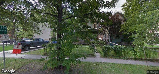 Larawan ng 56 Furby Street sa Winnipeg, Manitoba