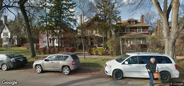 Larawan ng 98 Balmoral Street sa Winnipeg, Manitoba