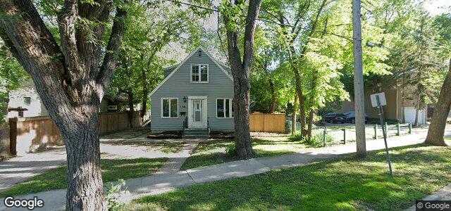 Larawan ng 1570 Wolseley Avenue W sa Winnipeg, Manitoba
