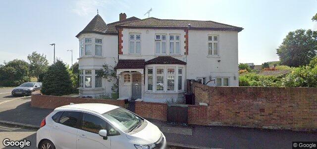 Larawan ng 2 Richmond Way sa Winnipeg, Manitoba