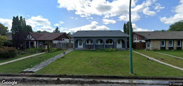 Larawan ng 104 Harwood Crescent sa Winnipeg, Manitoba