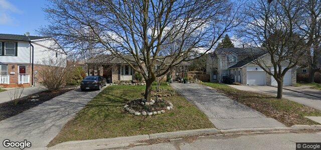 Larawan ng 11 Deerfield Place sa Winnipeg, Manitoba