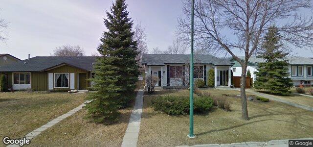 Larawan ng 116 Harwood Crescent sa Winnipeg, Manitoba