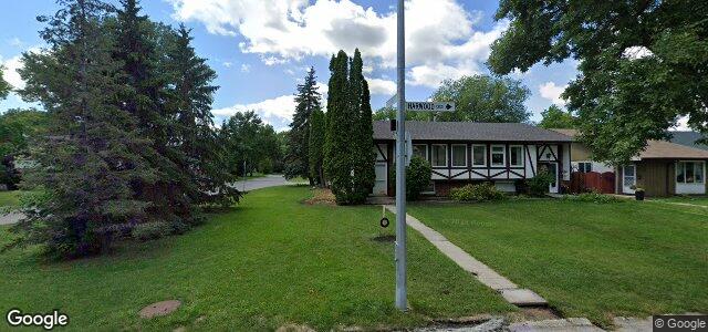 Larawan ng 124 Harwood Crescent sa Winnipeg, Manitoba