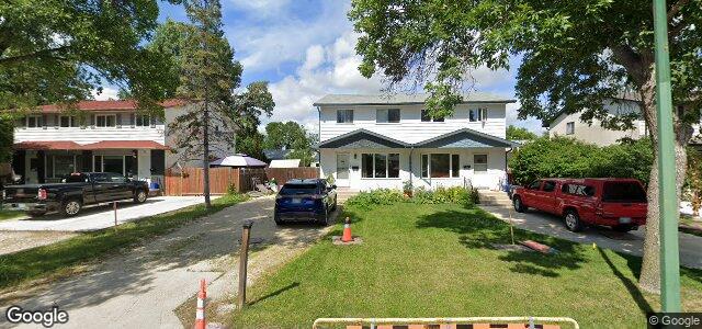 Larawan ng 15 Harwood Crescent sa Winnipeg, Manitoba