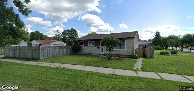 Larawan ng 16 Westgrove Way sa Winnipeg, Manitoba