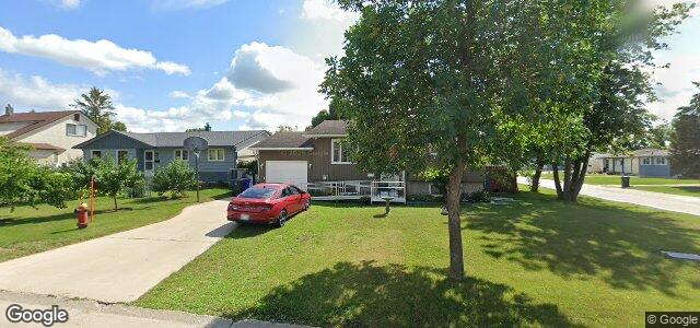 Larawan ng 18 Collingham Bay sa Winnipeg, Manitoba