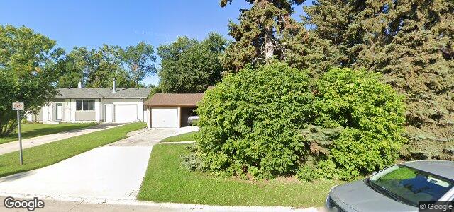 Larawan ng 18 Farnley Place sa Winnipeg, Manitoba