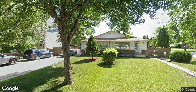 Larawan ng 18 Foxberry Bay sa Winnipeg, Manitoba