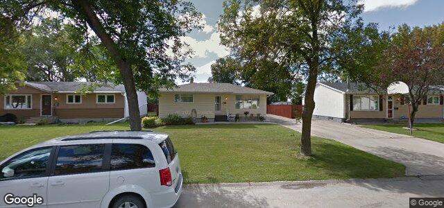 Larawan ng 225 Hammond Road sa Winnipeg, Manitoba