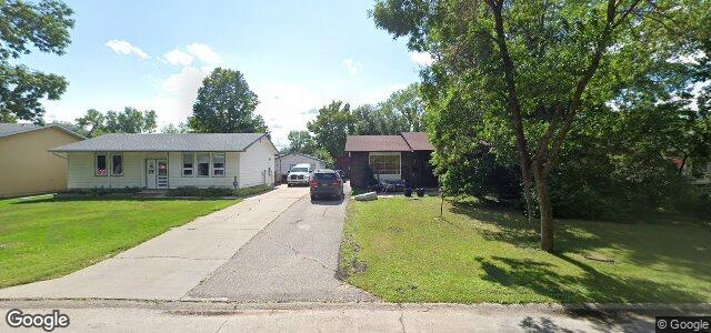 Photo of 225 Westgrove Way in Winnipeg, Manitoba