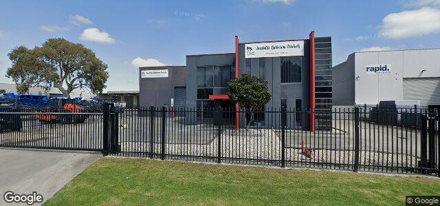 Larawan ng 228 Hammond Road sa Winnipeg, Manitoba