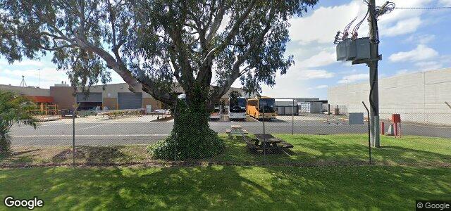 Larawan ng 233 Hammond Road sa Winnipeg, Manitoba