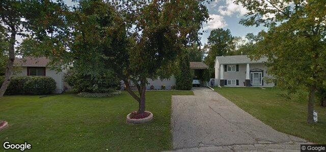 Larawan ng 27 Honeybourne Crescent sa Winnipeg, Manitoba