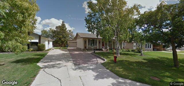 Larawan ng 30 Bergman Crescent sa Winnipeg, Manitoba