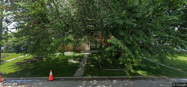 Larawan ng 34 Evenwood Crescent sa Winnipeg, Manitoba