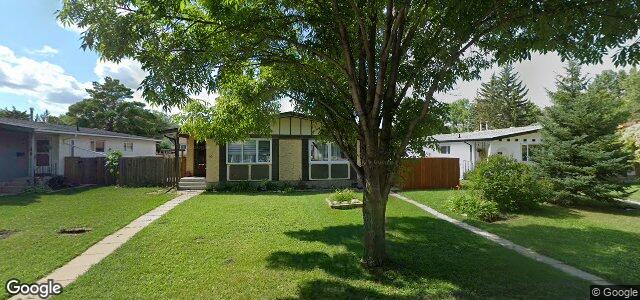Larawan ng 38 Harwood Crescent sa Winnipeg, Manitoba