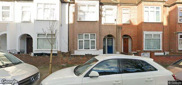 Larawan ng 38 Kettering Street sa Winnipeg, Manitoba