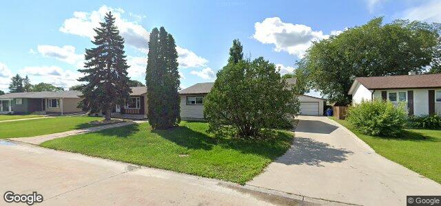 Larawan ng 39 Alder Bay sa Winnipeg, Manitoba