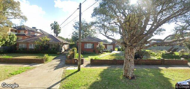 Larawan ng 43 Fitzgerald Crescent sa Winnipeg, Manitoba