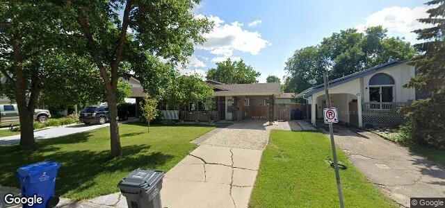 Larawan ng 49 Acorn Place sa Winnipeg, Manitoba