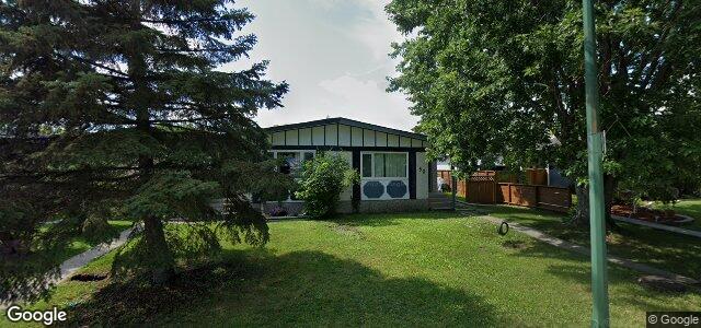 Larawan ng 50 Harwood Crescent sa Winnipeg, Manitoba