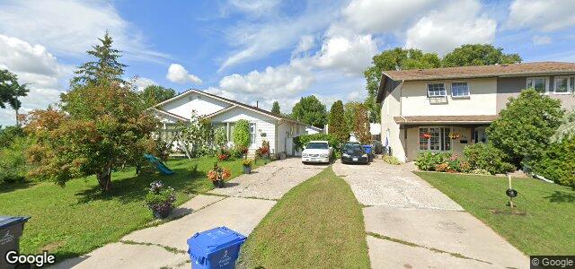 Larawan ng 54 Foxberry Bay sa Winnipeg, Manitoba