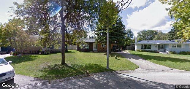 Larawan ng 54 Sandham Crescent sa Winnipeg, Manitoba