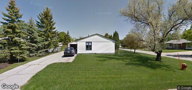 Photo of 57 Fitzgerald Crescent in Winnipeg, Manitoba