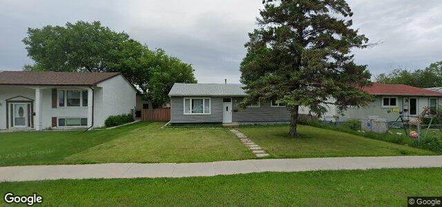 Larawan ng 584 Dale Boulevard sa Winnipeg, Manitoba
