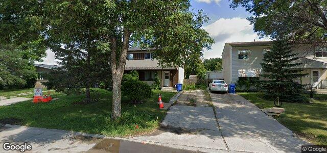 Larawan ng 65 Harwood Crescent sa Winnipeg, Manitoba